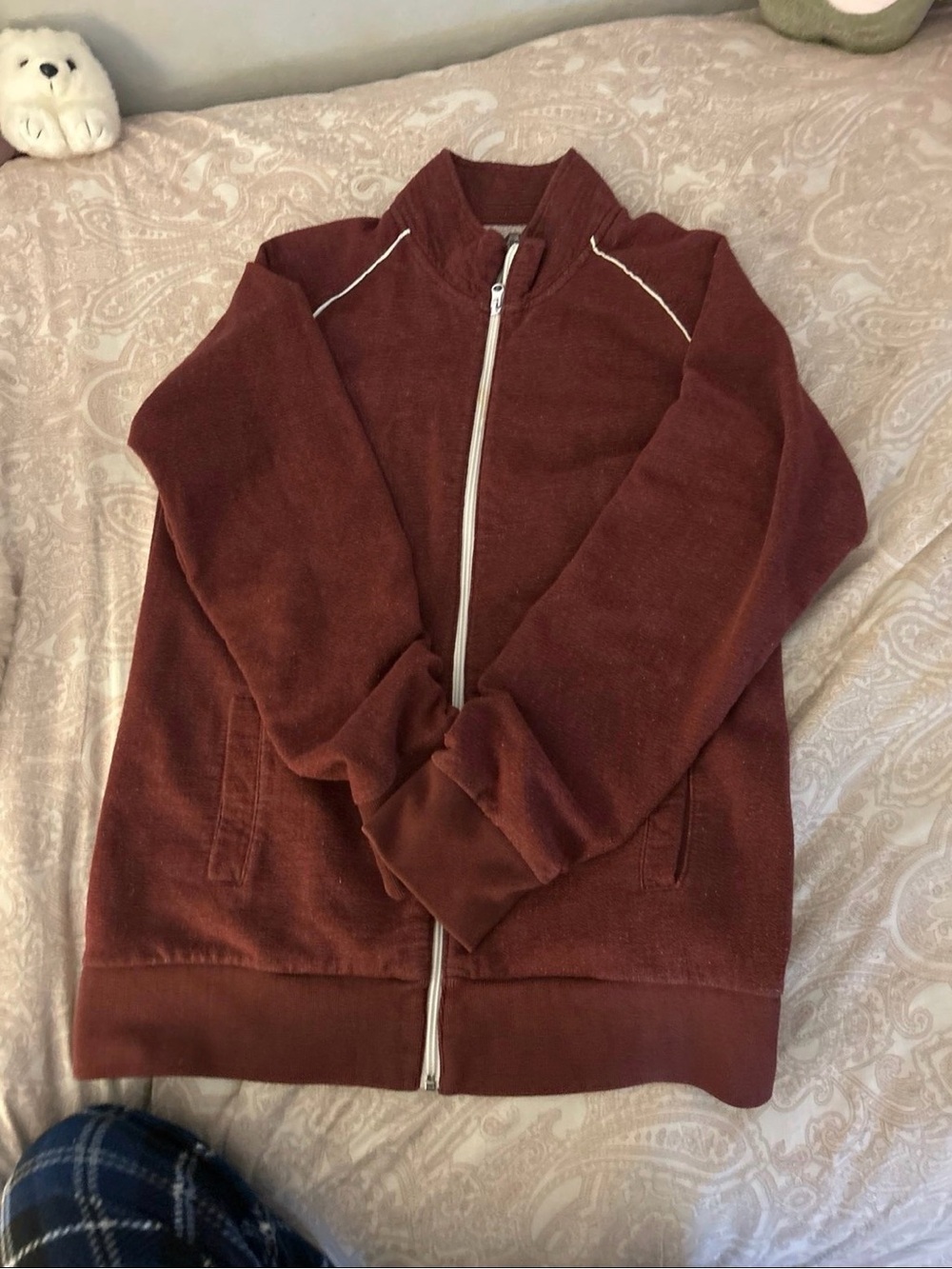 American rag zip up burgundy jacket